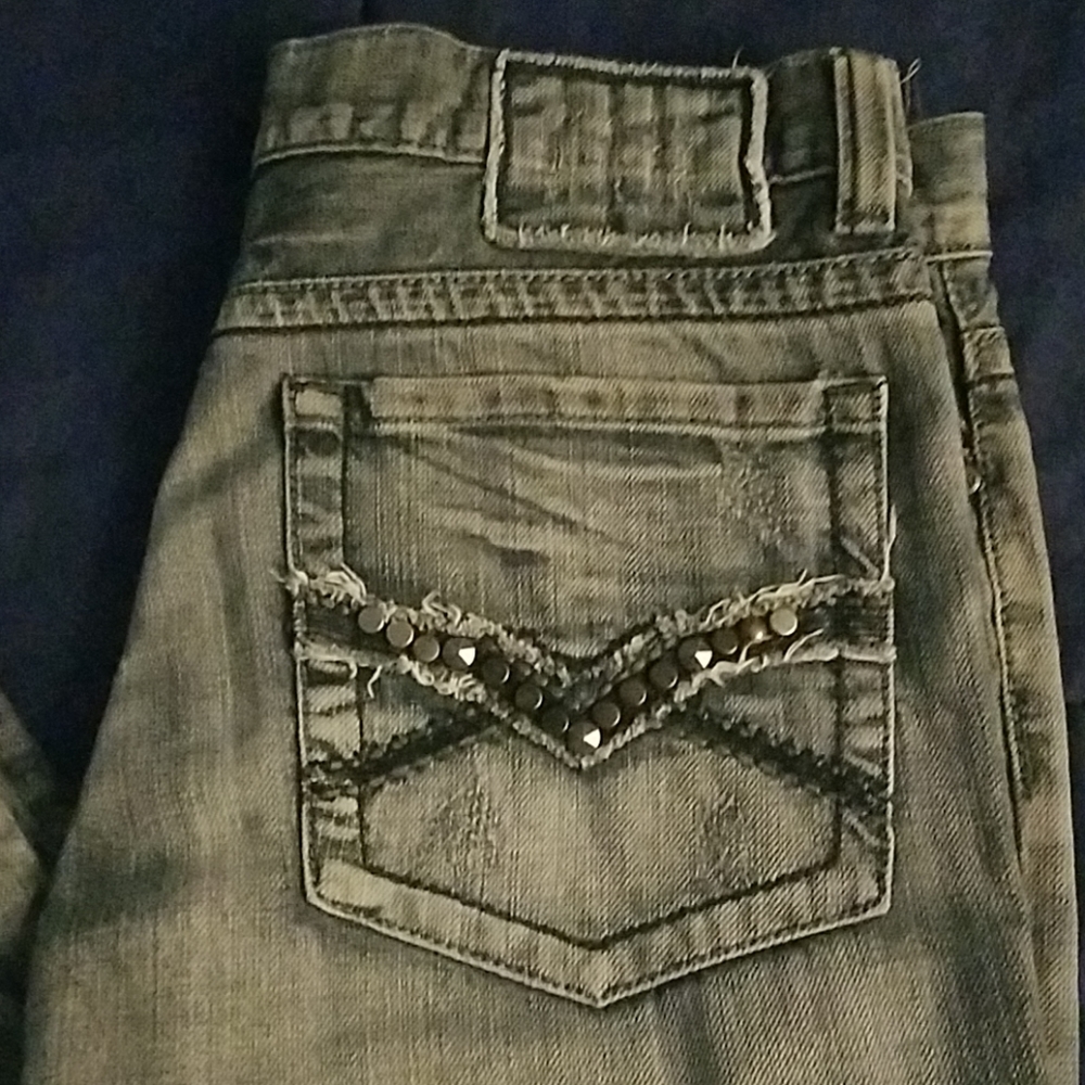 Jeans - Picture 2 of 3